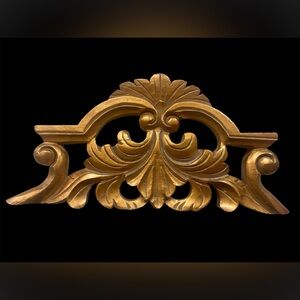 Holly Wood Regency Ornate Wood Wall Display
